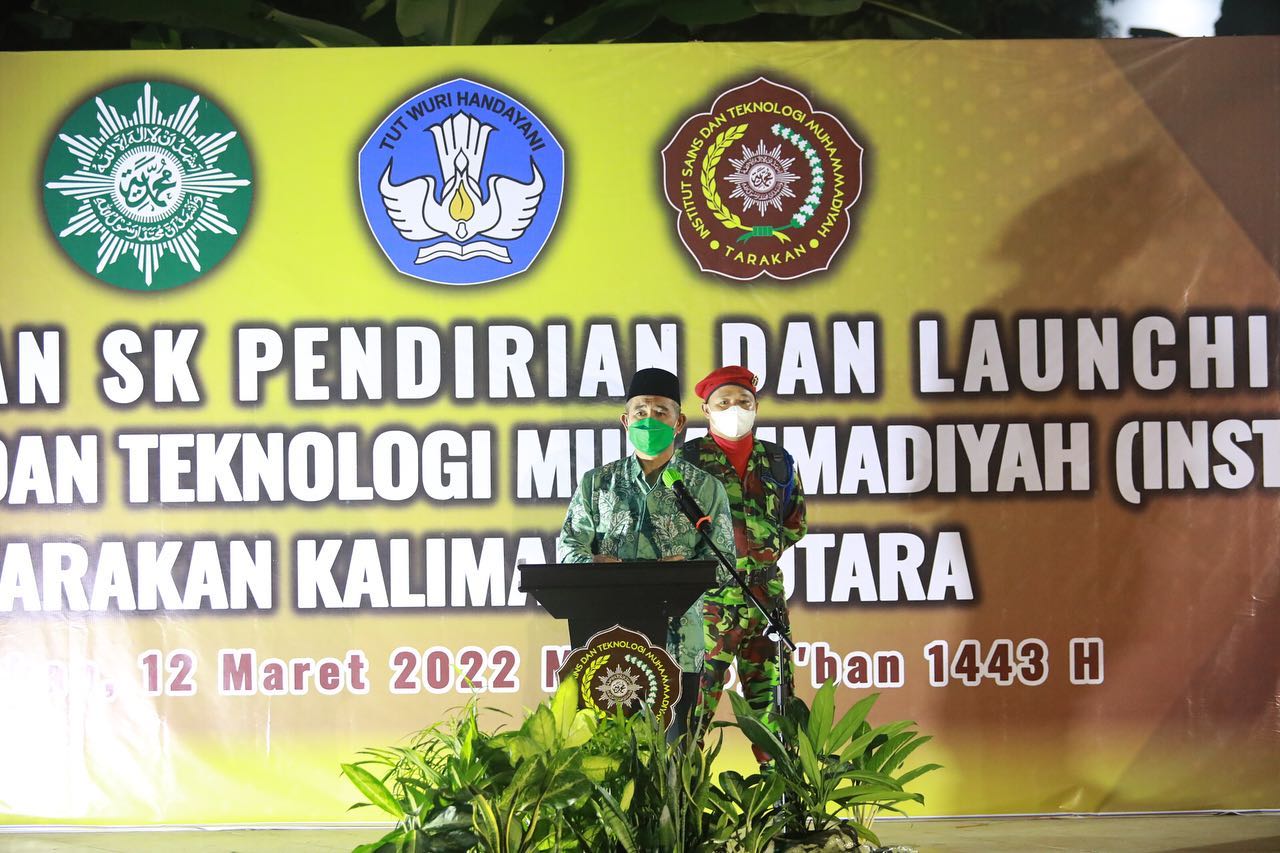 Penyerahan SK Pendirian dan Launching Instekmu Tarakan